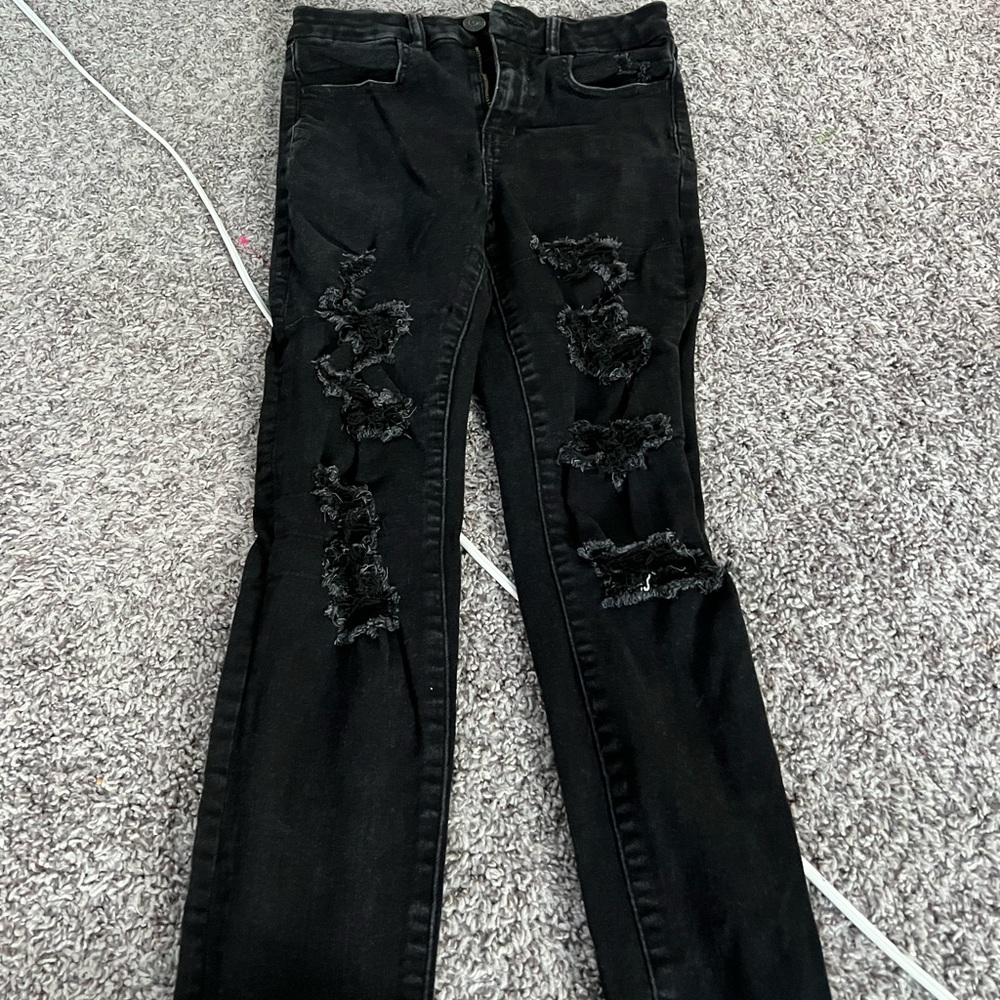 american eagle black skinny jeans!